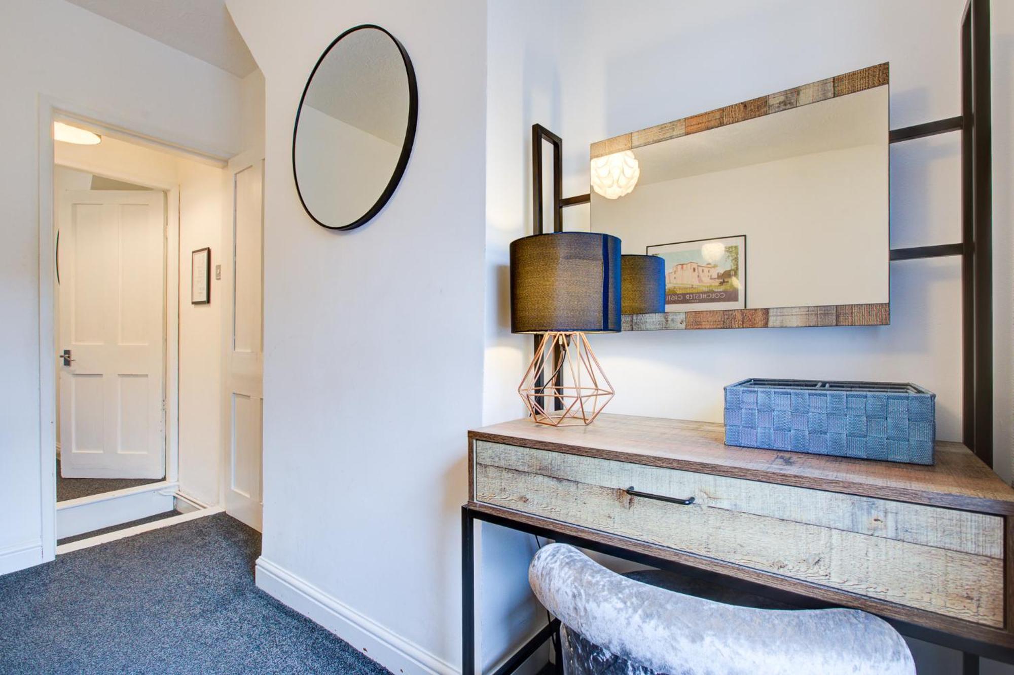 'Number 11' Central Colchester - Super Convenient 2 X Double Bed 1 X Single Bed Cottage Plus Office & Garden, 8 Min Walk Nth Station & Town Ctr, 2 Min Walk Local Shops & Restaurants Экстерьер фото