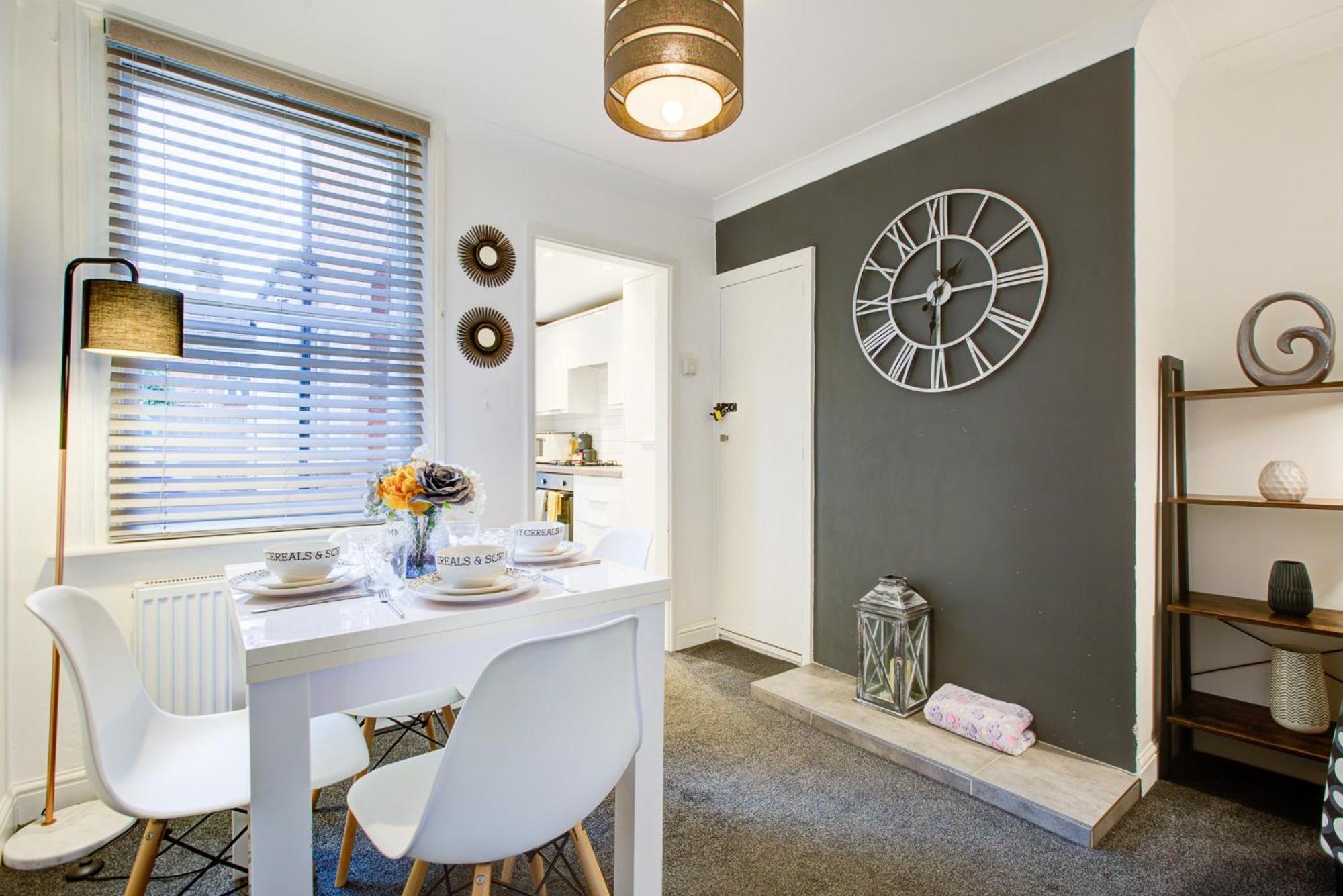 'Number 11' Central Colchester - Super Convenient 2 X Double Bed 1 X Single Bed Cottage Plus Office & Garden, 8 Min Walk Nth Station & Town Ctr, 2 Min Walk Local Shops & Restaurants Экстерьер фото