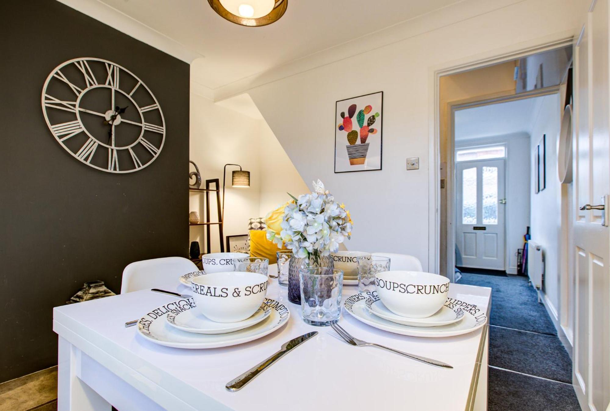 'Number 11' Central Colchester - Super Convenient 2 X Double Bed 1 X Single Bed Cottage Plus Office & Garden, 8 Min Walk Nth Station & Town Ctr, 2 Min Walk Local Shops & Restaurants Экстерьер фото