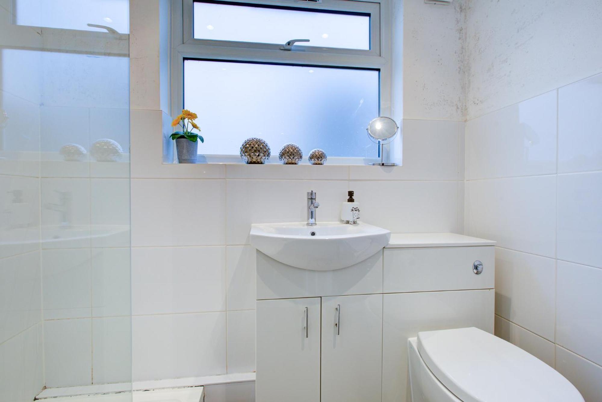 'Number 11' Central Colchester - Super Convenient 2 X Double Bed 1 X Single Bed Cottage Plus Office & Garden, 8 Min Walk Nth Station & Town Ctr, 2 Min Walk Local Shops & Restaurants Экстерьер фото