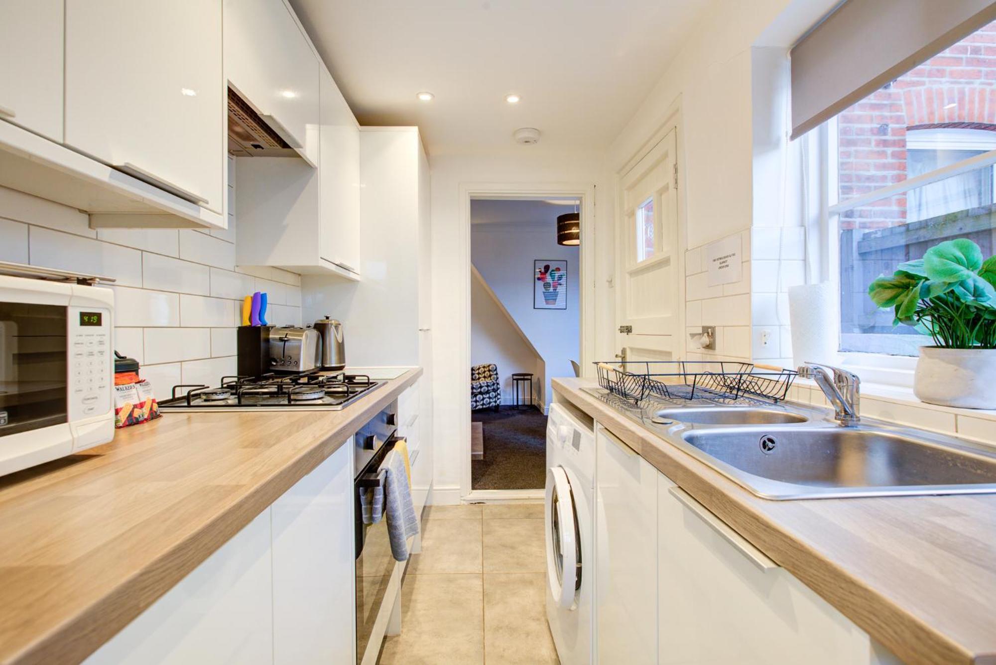 'Number 11' Central Colchester - Super Convenient 2 X Double Bed 1 X Single Bed Cottage Plus Office & Garden, 8 Min Walk Nth Station & Town Ctr, 2 Min Walk Local Shops & Restaurants Экстерьер фото